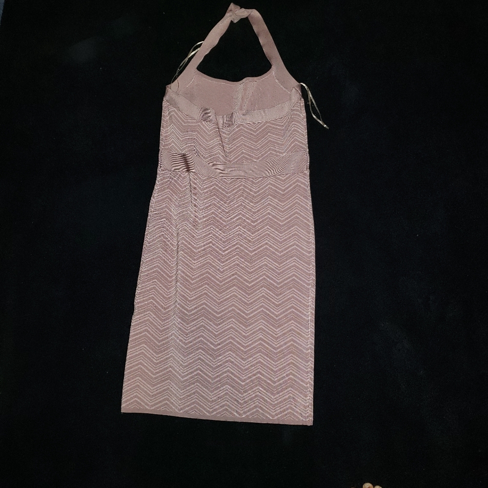 Pink halterneck Dress - Picture 2 of 2